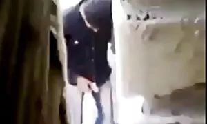 Вона самие популярние порно сайти погодилася вперше зайнятися сексом з сусідом